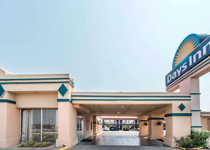 Days By Wyndham South Worth